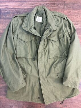 Vintage US Army M65 COLD WEATHER FIELD COAT